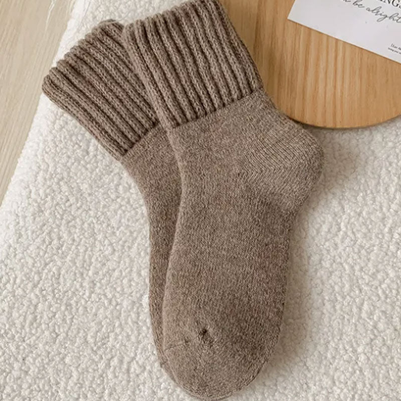 Warm Wool Socks in Mid-Height