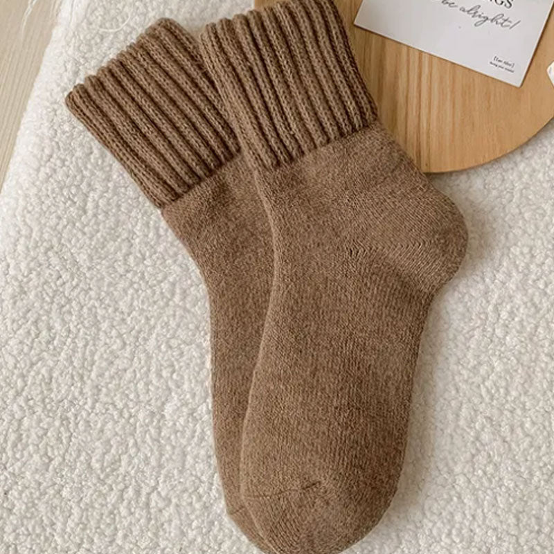 Warm Wool Socks in Mid-Height
