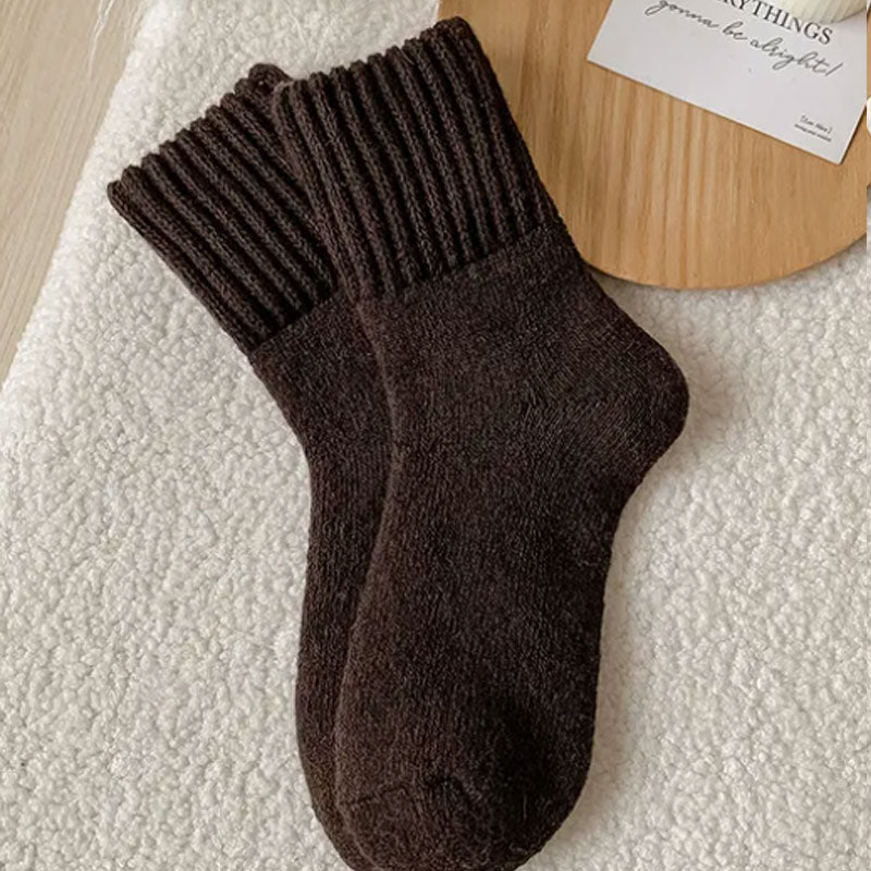 Warm Wool Socks in Mid-Height