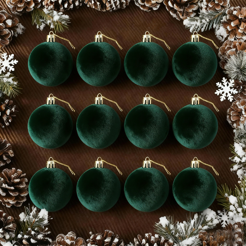 🎄 Velvet Christmas Balls