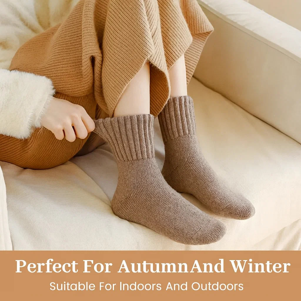 Warm Wool Socks in Mid-Height