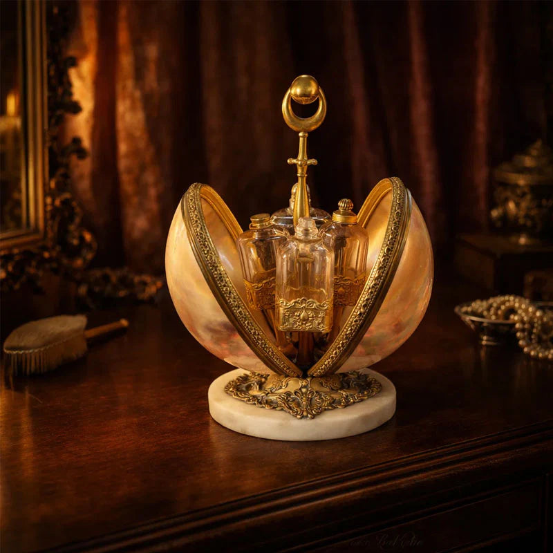 🕯 Vintage Shell Perfume Display(includes 4 empty perfume decanters)