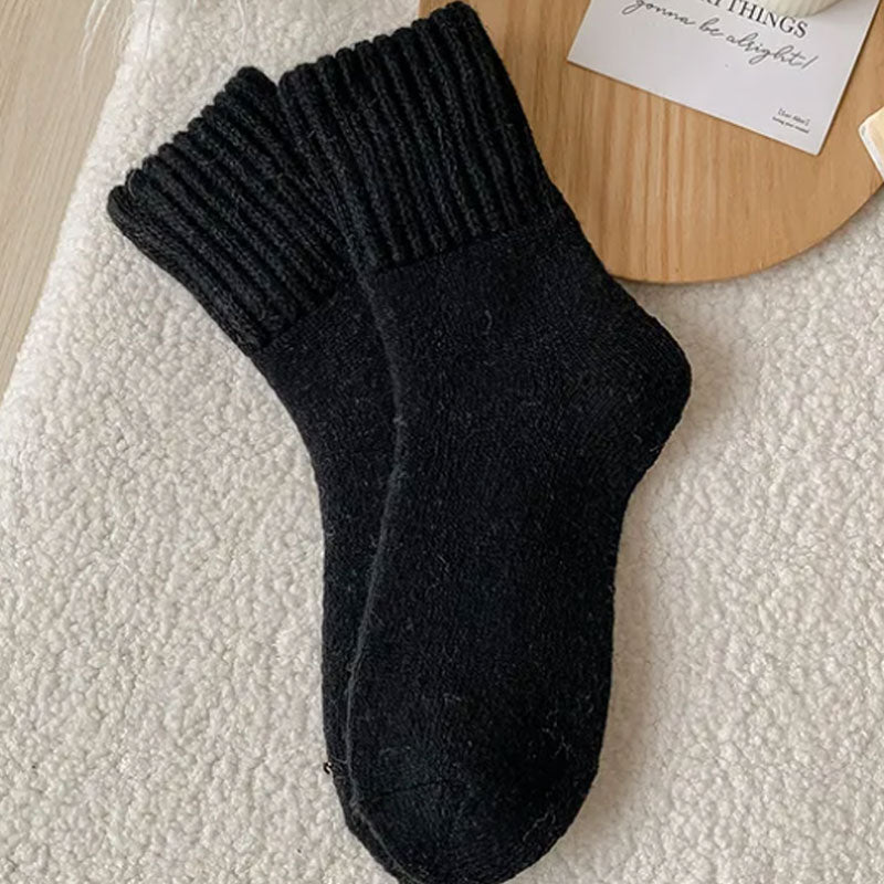 Warm Wool Socks in Mid-Height