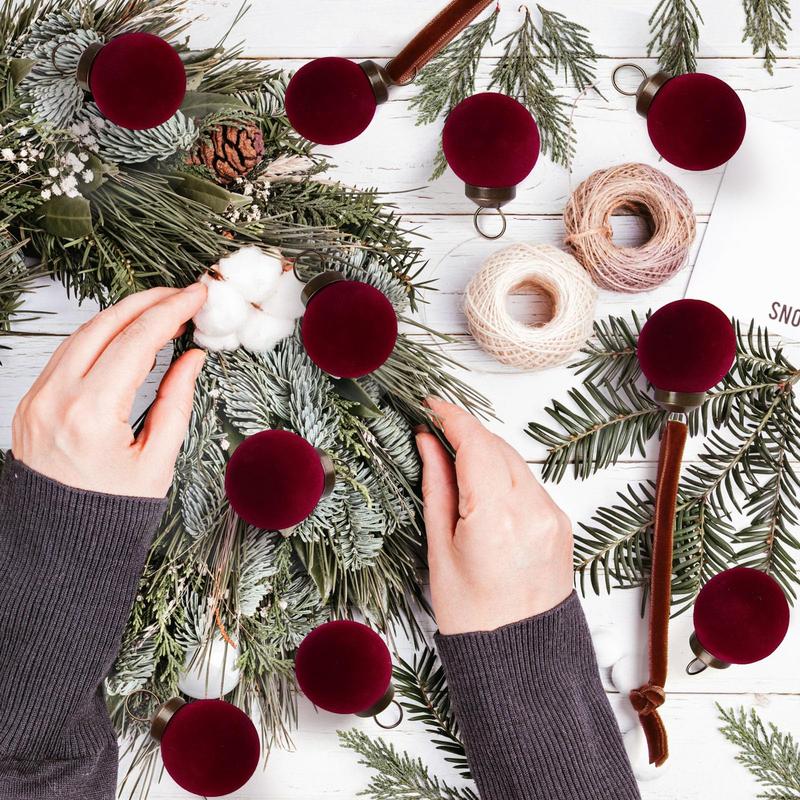 🎄 Velvet Christmas Balls